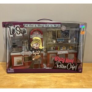 BRATZ DOLL  Krazy‎ Kool Retro Cafe- 2004 LifeStyle Collection - NRFB  RARE HTF